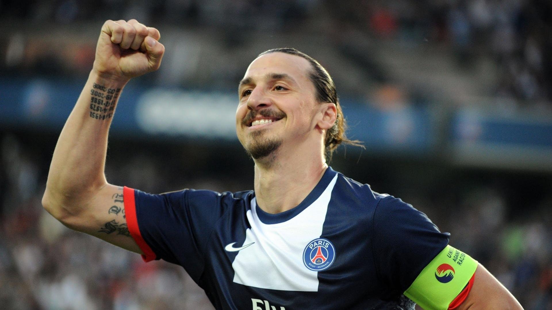 曼联逐步恢复往日辉煌，战术体系逐渐成熟，曼联重回巅峰